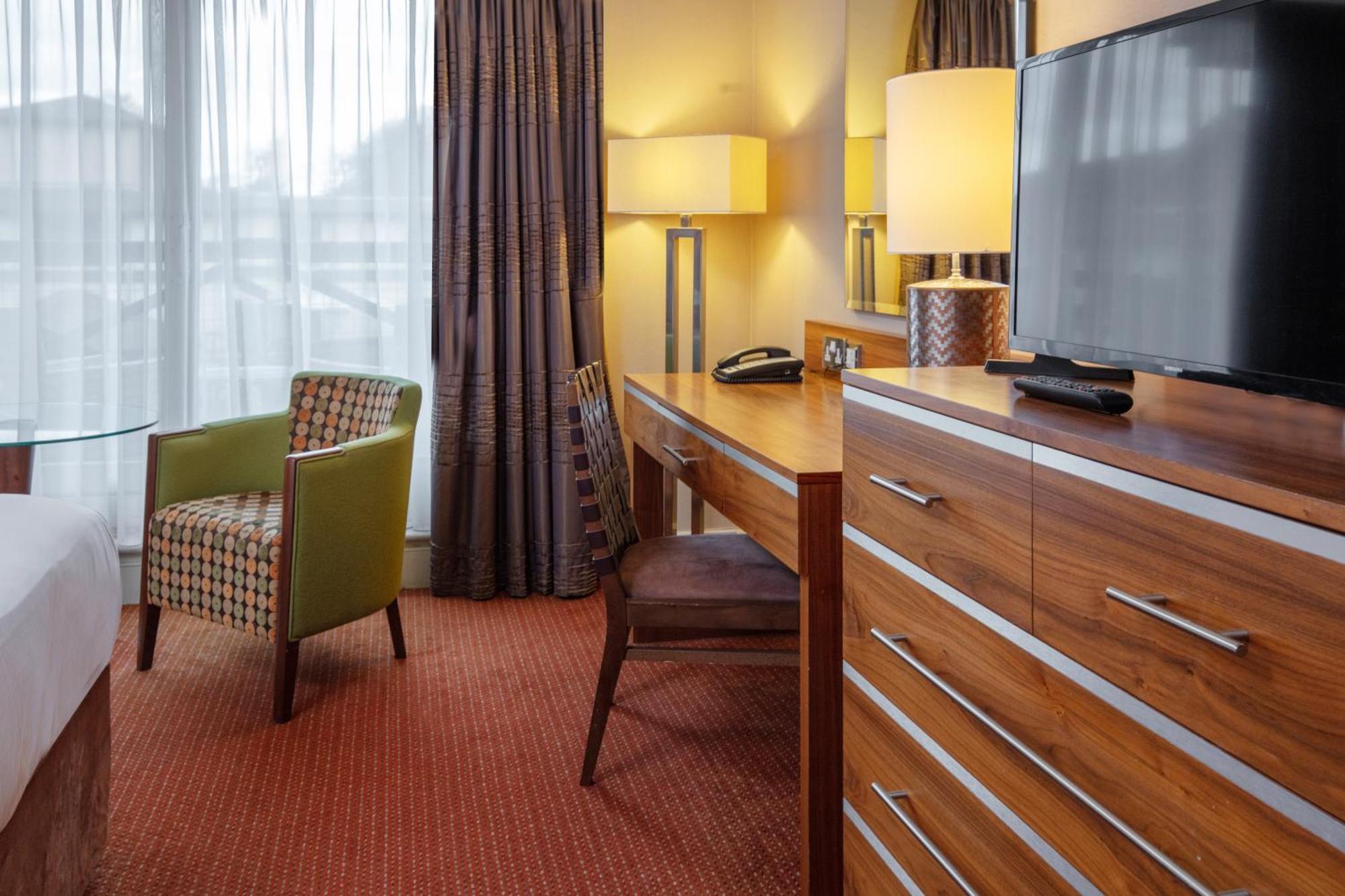Hampshire Court Hotel & Spa Basingstoke Bilik gambar