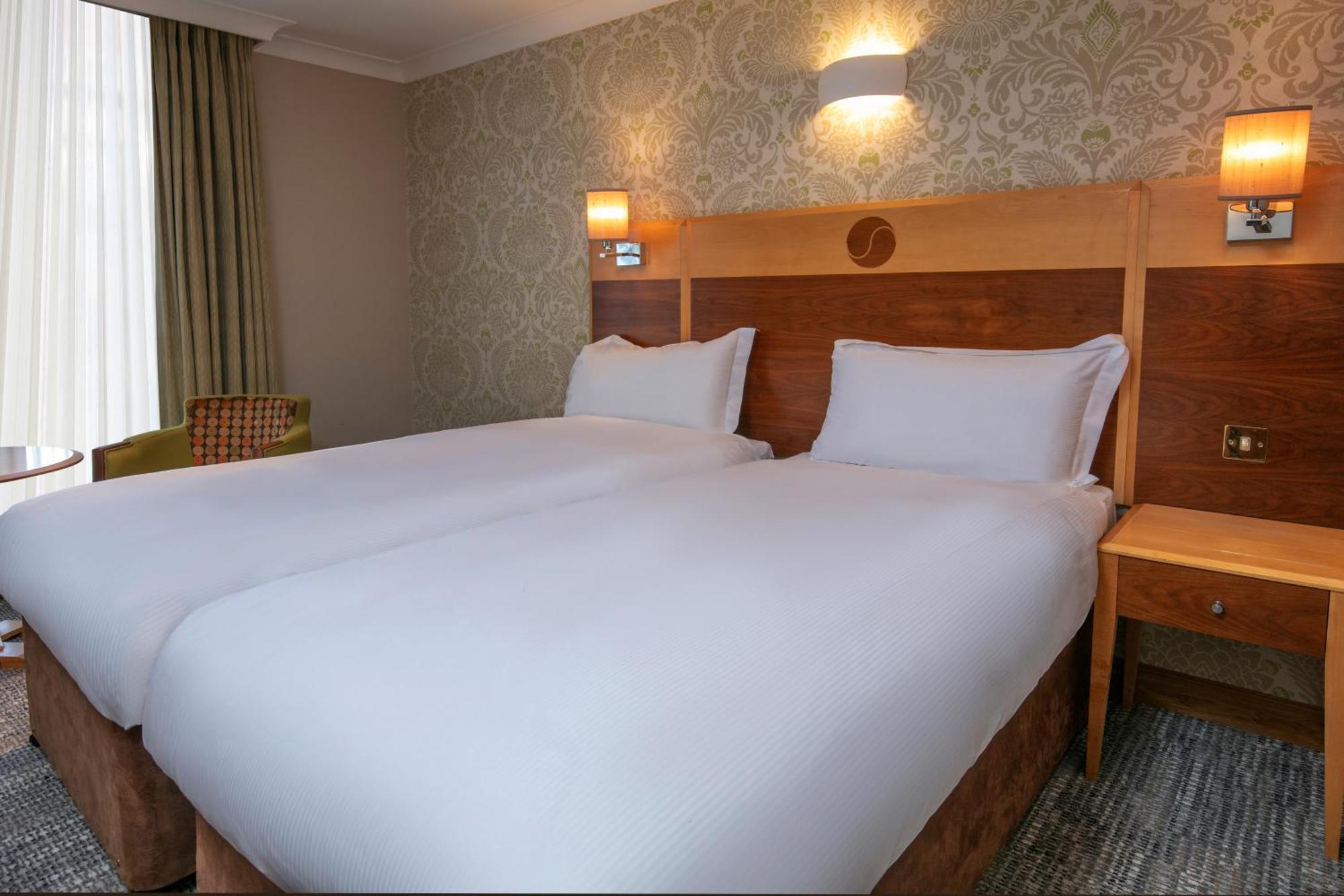 Hampshire Court Hotel & Spa Basingstoke Bilik gambar