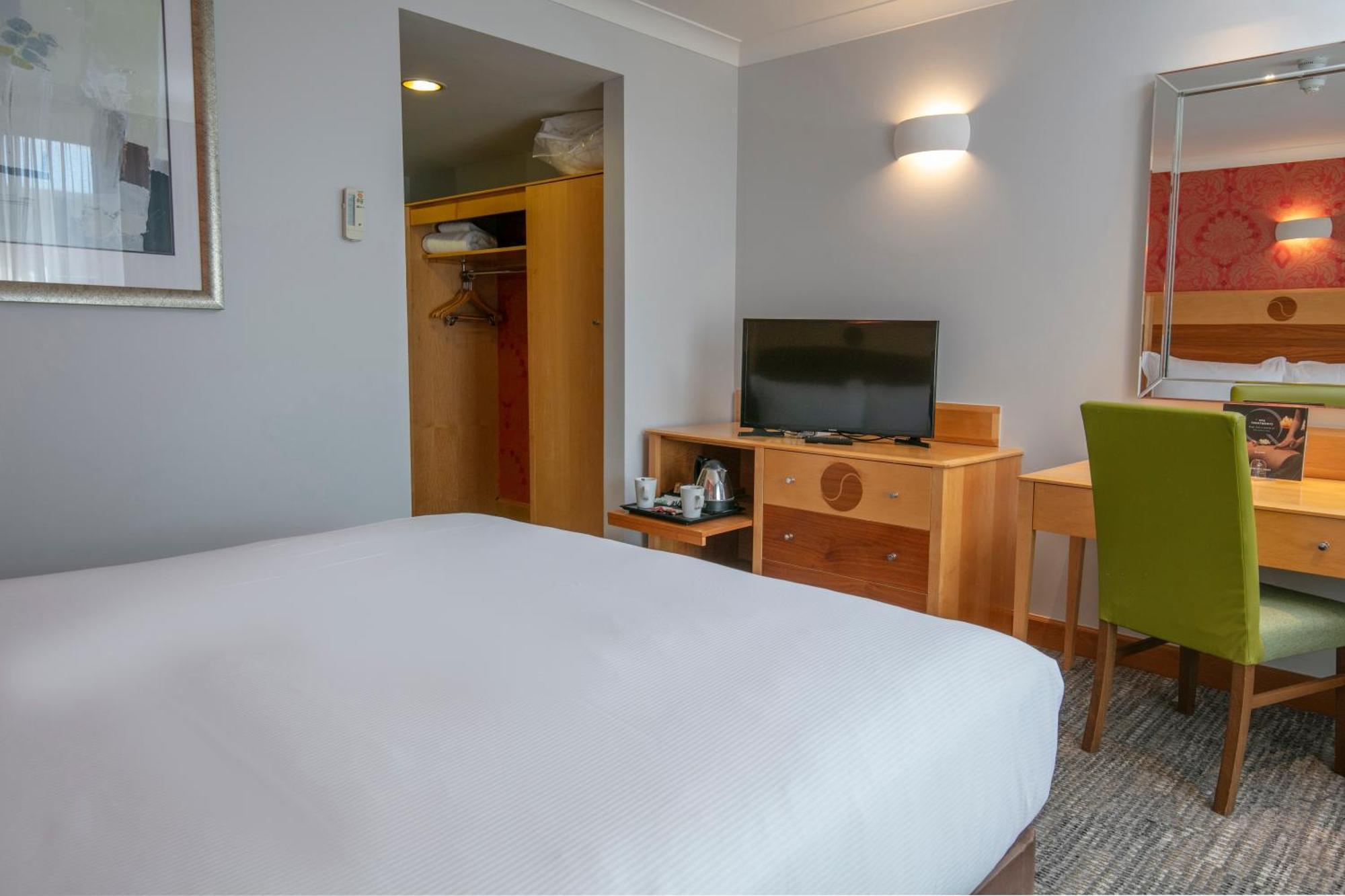 Hampshire Court Hotel & Spa Basingstoke Bilik gambar