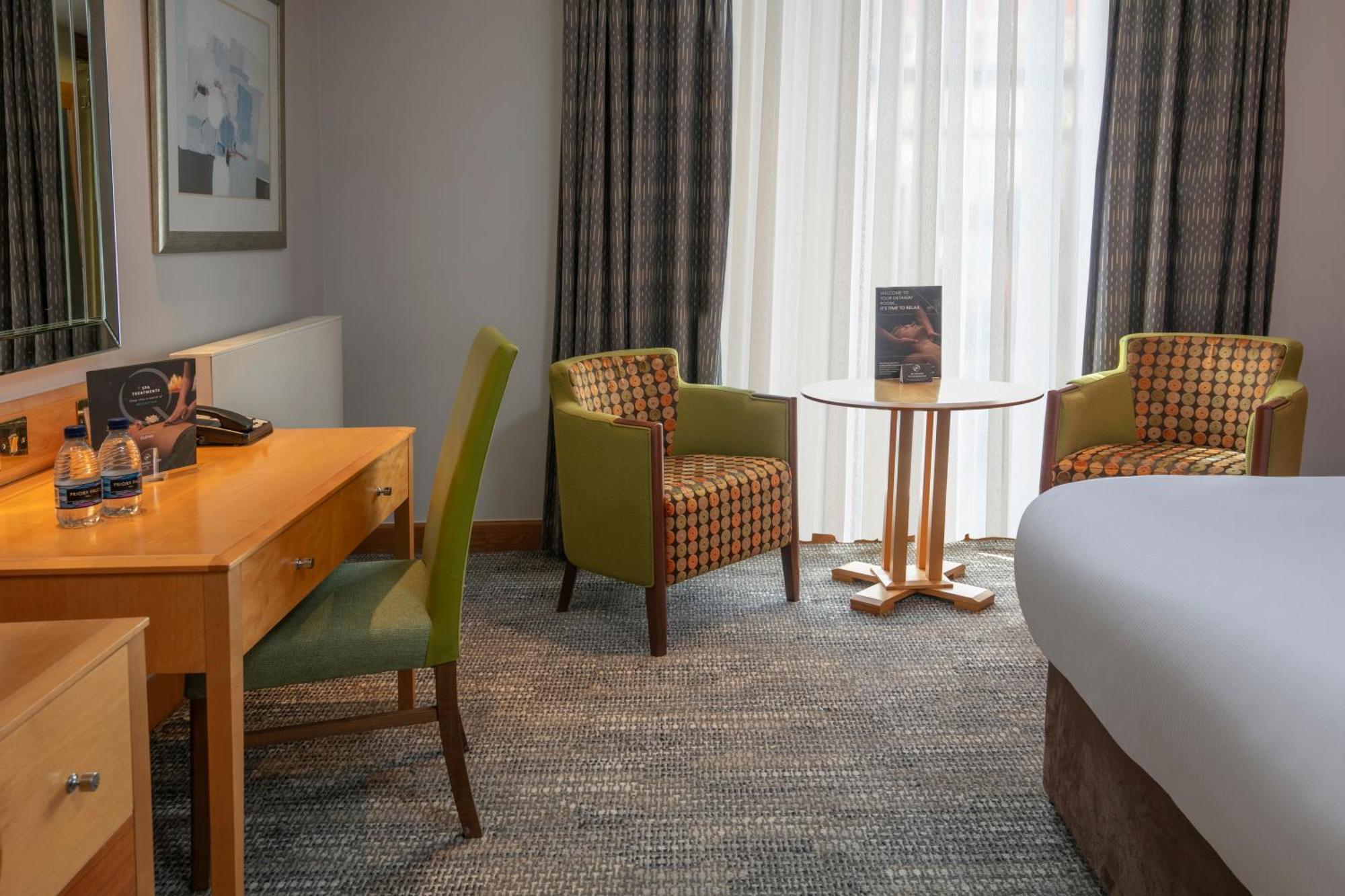 Hampshire Court Hotel & Spa Basingstoke Bilik gambar